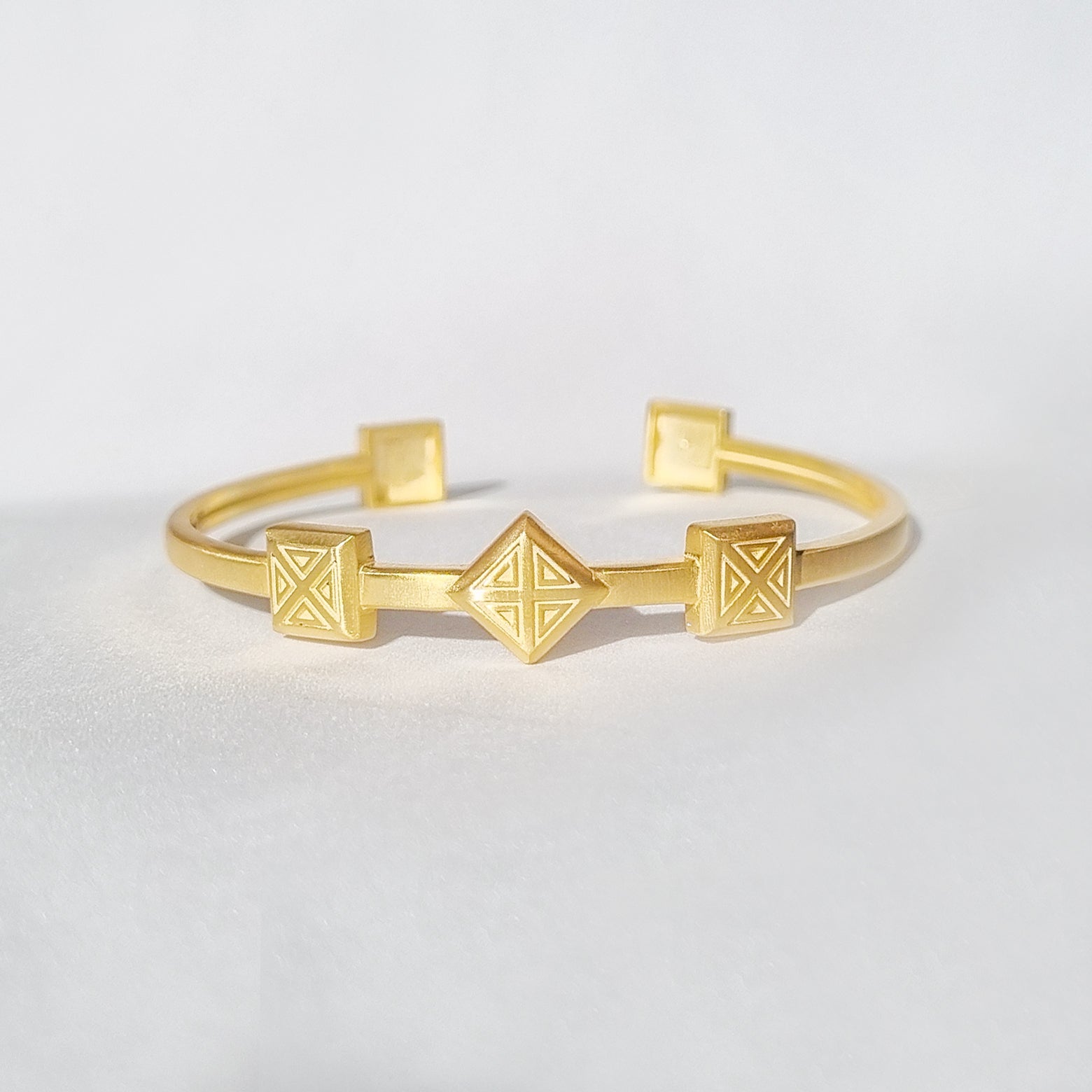 Diff Altın Kaplama Bileklik