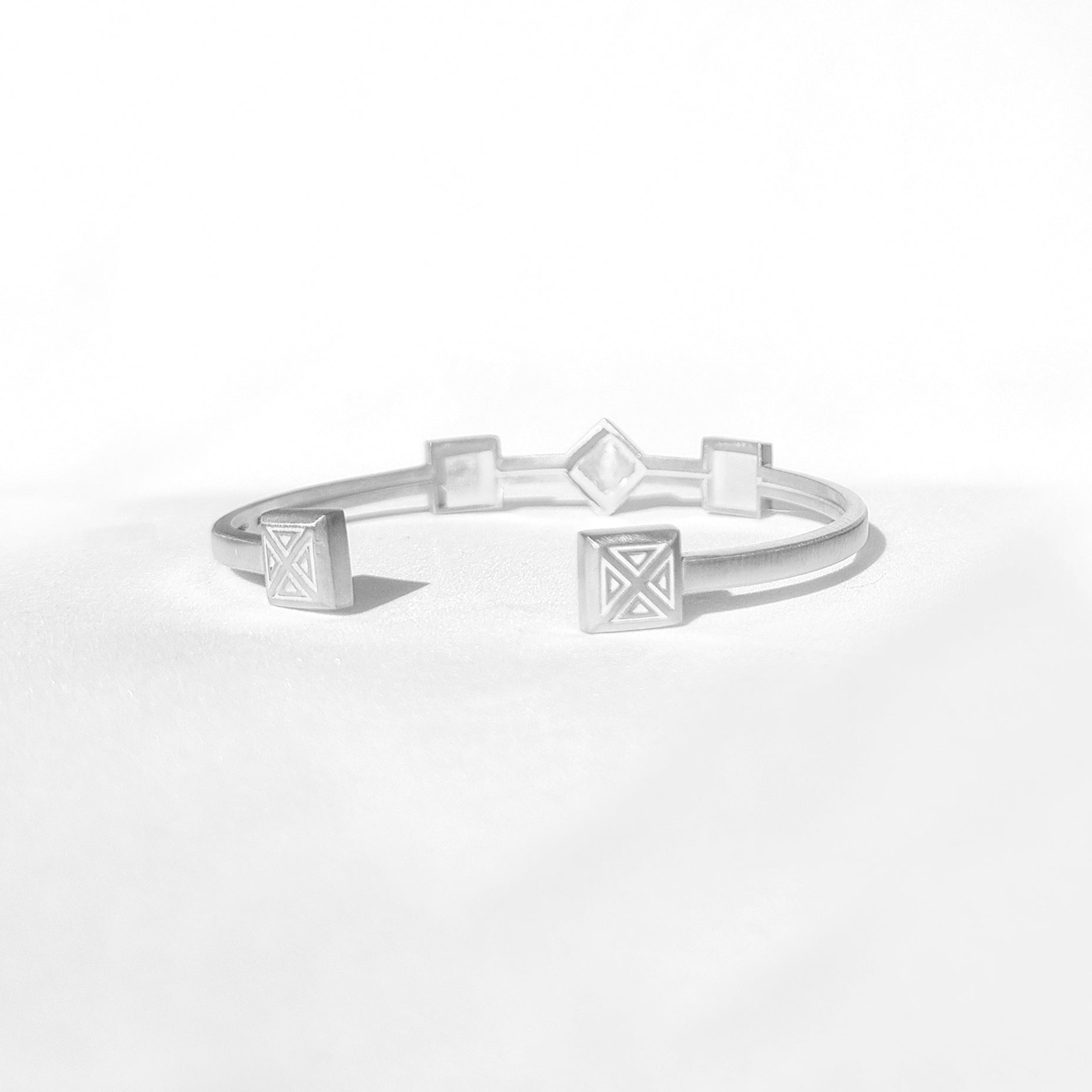 Diff Altın Kaplama Bileklik