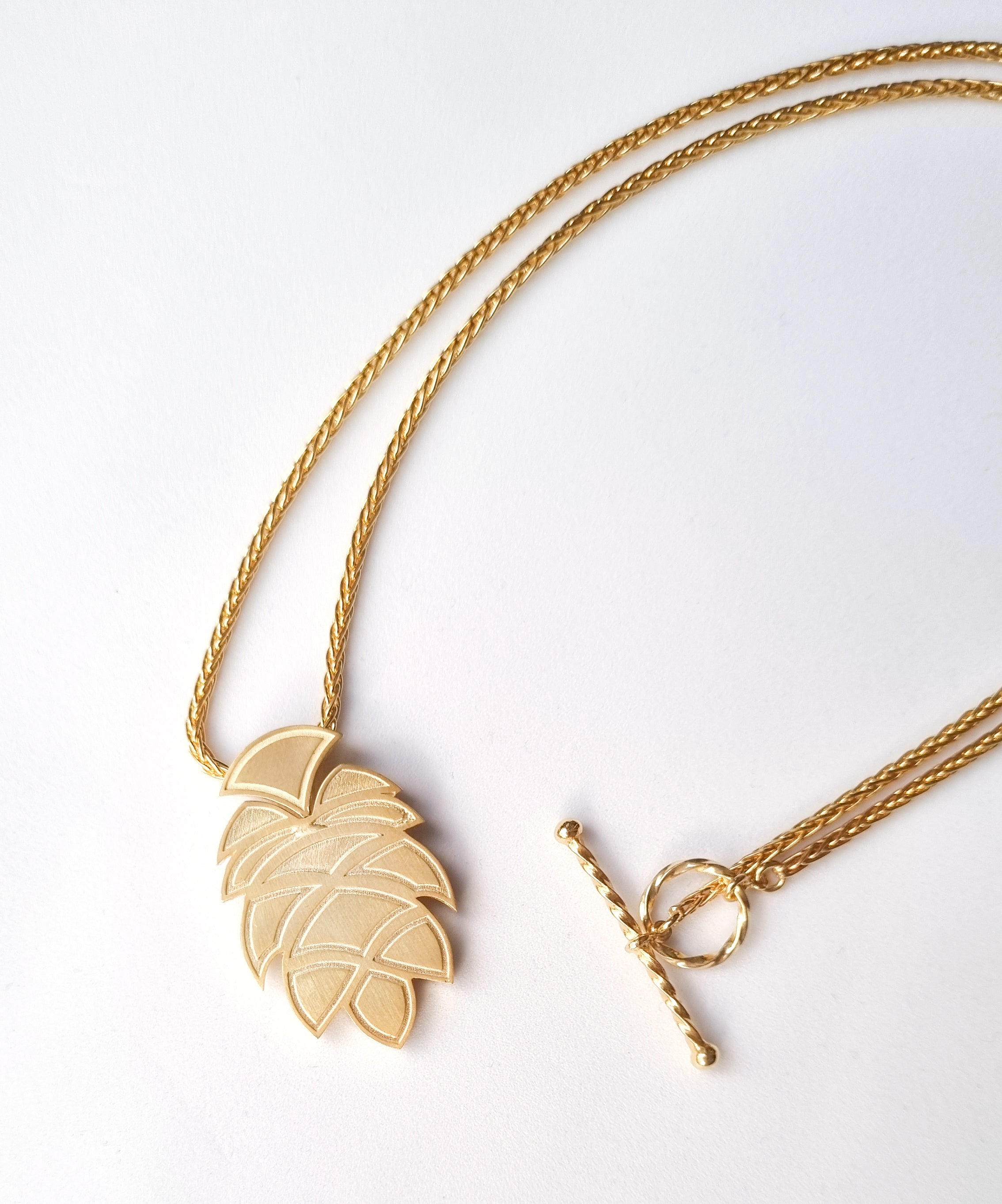 Pinecone Kolye